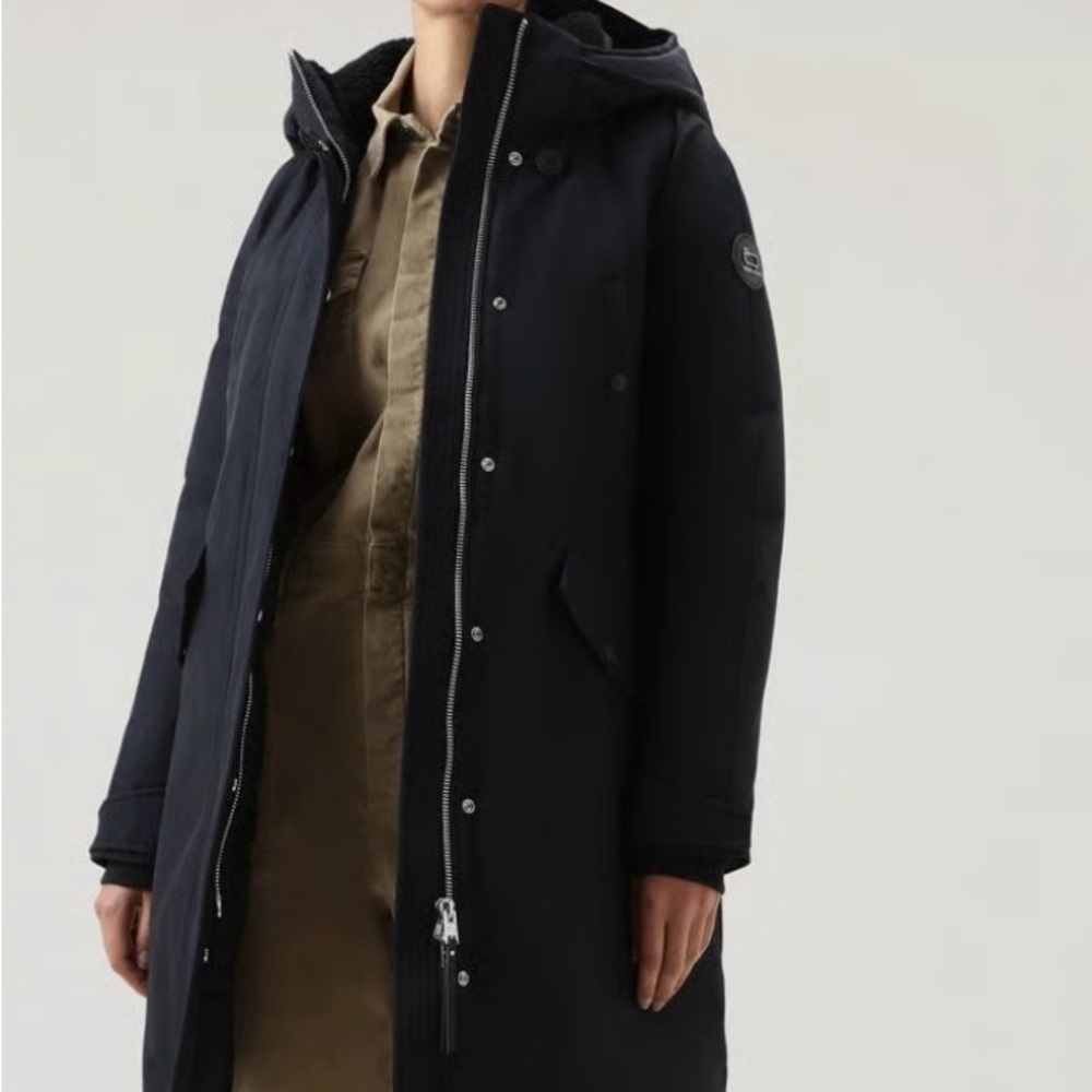 Woolrich parka NWT medium